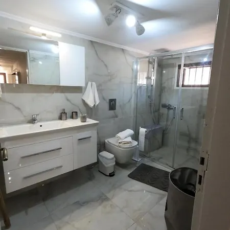 Evi's House Kandia
