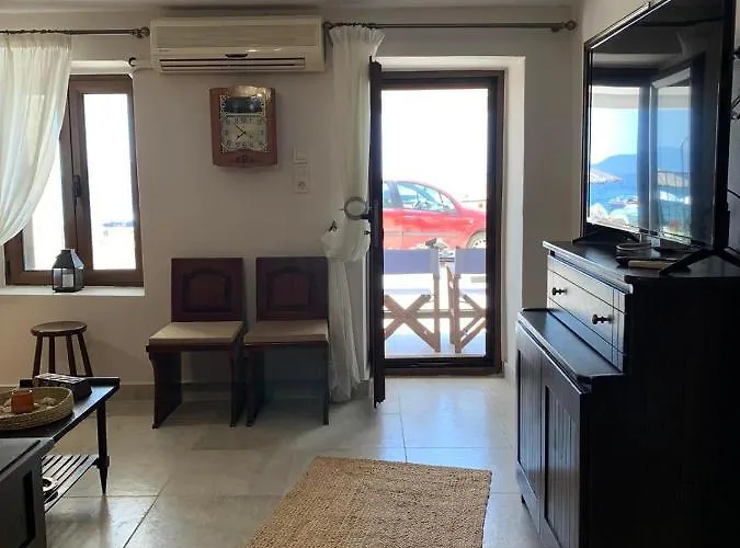 Evi's House Apartmán Kandia