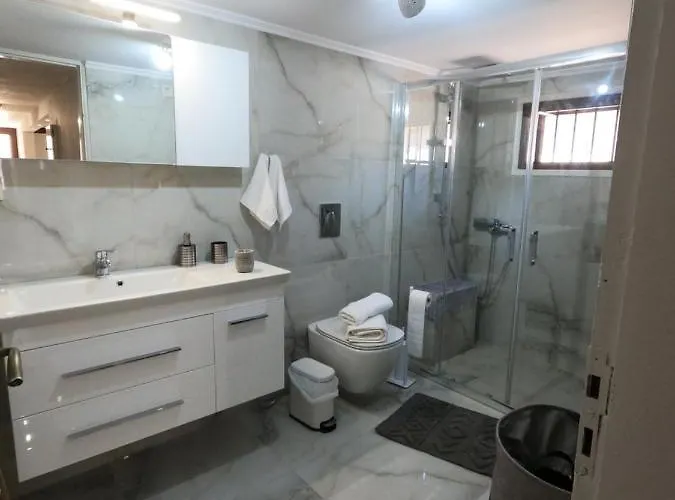 Evi's House 坎迪亚